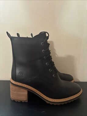 Black leather Timberland Sienna High Waterproof hiking boots size 8